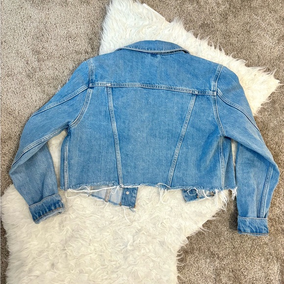 Topshop Distressed Raw Hem Cropped Denim Jacket - Picture 3 of 3